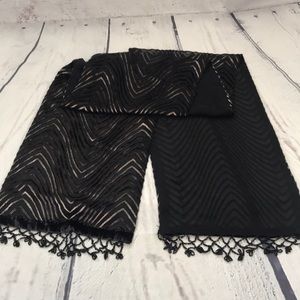 🌈 Beautiful dressy scarf